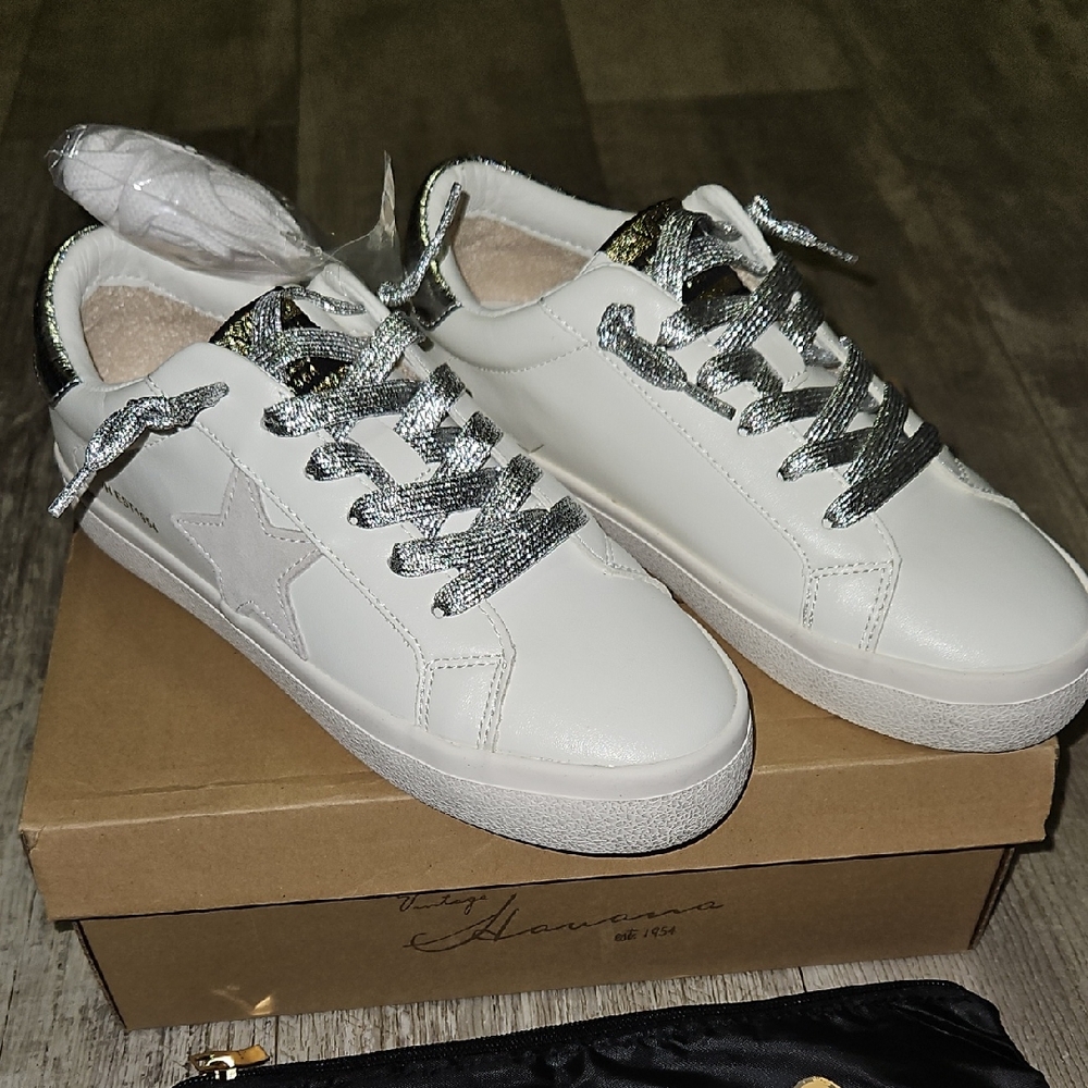 Vintage Black and White Havana Shoe- NWB